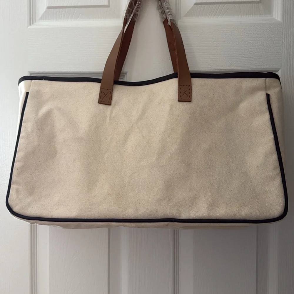 NWT Canvas Tote Bag - Picture 2 of 6
